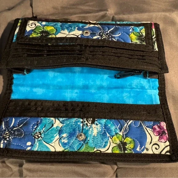 Donna Sharp Blue & Green Quilted Purse and Matching Wallet - Picture 7 of 9